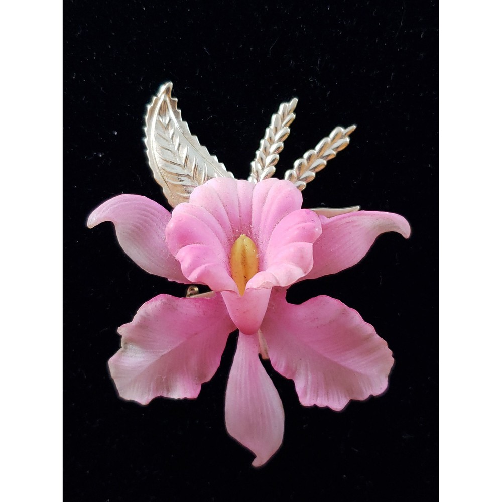 Vintage Unsigned Iris Plastic Floral Brooch Pin, Pink Flower w/Gold Tone Leaves